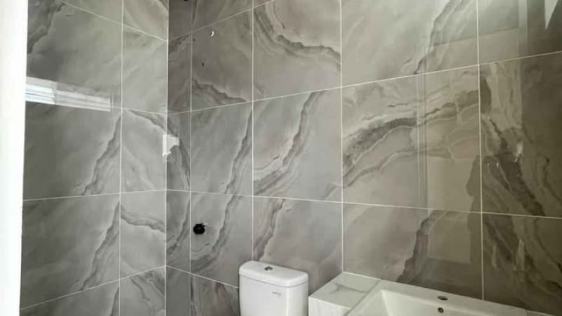 WhatsApp Image 2025-10-23 at 09.46.03